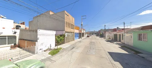 Bonita Casa En Excelente Ubicacion En Remate Bancario En Casa Blanca Aguascalientes Adquierela Con Un 35% De Descuento Sk15
