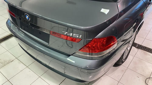 BMW Serie 7 4.4 745ia Premium