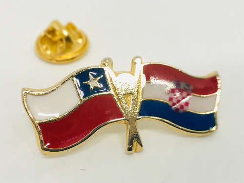 Pin Bandera Chile Y Croacia Entrelazadas 