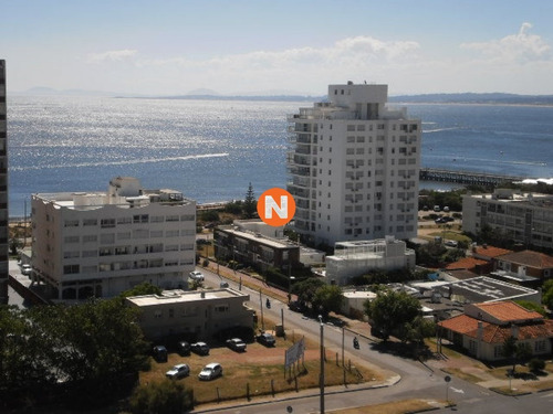 Apartamento En Venta Y Alquiler, Brava, Punta Del Este, 3 Dormitorios.- Ref: 3693