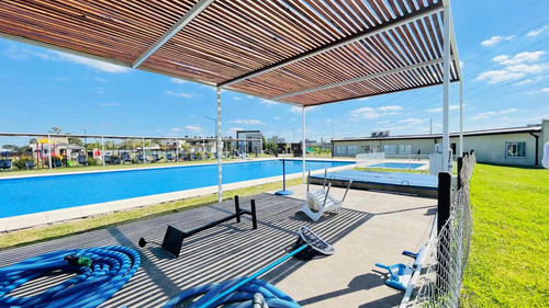 Imagen 24 de 30 de Casa Venta Barrio Cerrado Laguna Azul Pileta