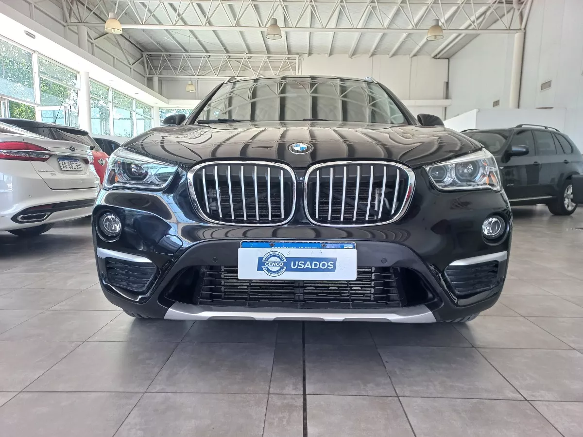 BMW X1 xDrive 25i