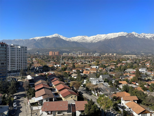 Departamento En Arriendo De 3 Dorm 3 B 2 E 1 Bod. Las Condes