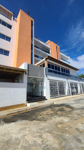 Apartamento De Venta Ubicado En Prado Oriental, San Isidro, Santo Domingo Este