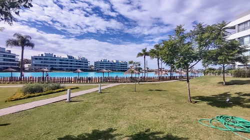 Imagen 1 de 5 de Departamento En Venta En Lagoon Pilar