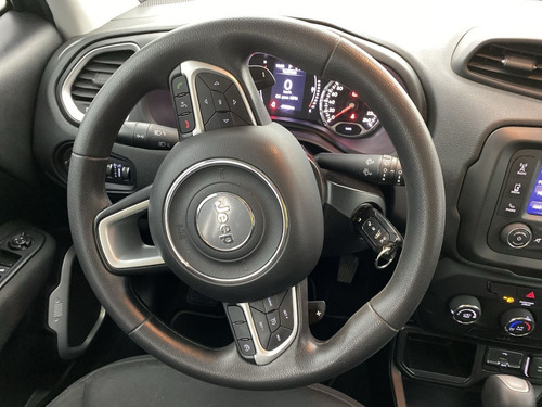 Imagen 20 de 25 de Jeep Renegade 1.8 1.8 Sport Plus