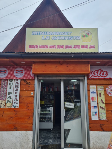 Local Comercial Con Sala De Panadería 