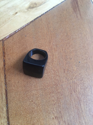 Anillo Negro