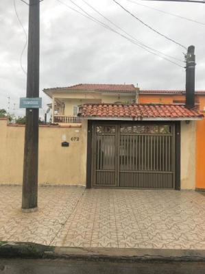 Imagem 3 de 14 de Sobrado Com Piscina No Tupy, Em Itanhaém, 600m Do Mar: