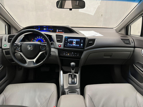 Honda Civic Sedan LXR 2.0 Flexone 16V Aut. 4p