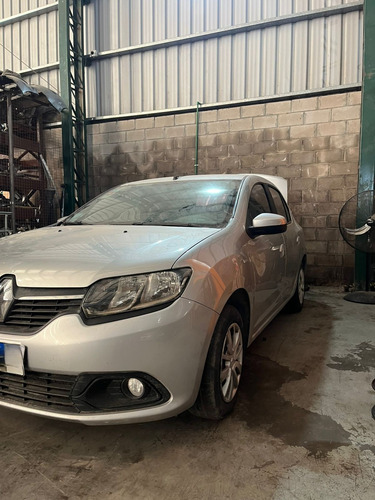 Renault Logan 2 1.6 Expression Año 2018