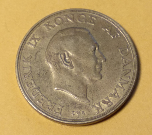 Dinamarca Moneda 1 Corona 1957. Usada !!! (Usado)