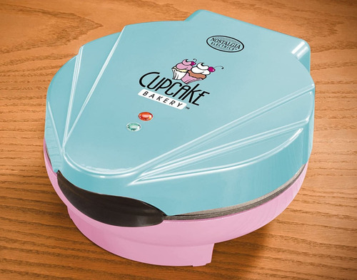 Nostalgia® Maquina Para Preparar Cupcakes Party Kit