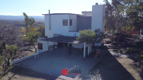Imagen 8 de 22 de Propiedad De Categoria En Venta Villa Carlos Paz