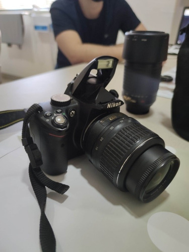 Nikon D5000