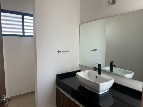 Imagen 18 de 30 de Espectacular Casa En Venta Con Roof Garden En Juriquilla