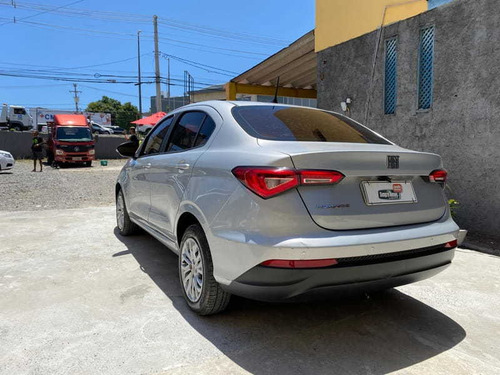 Fiat Cronos Drive 1.3 Pouquíssimo Rodado