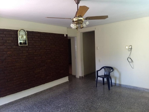 Imagen 5 de 18 de Casa - Barrio San Martin