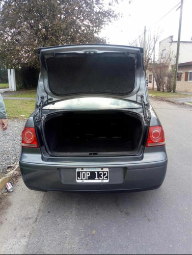 Volkswagen Bora 1.8 Highline T 180cv 2011