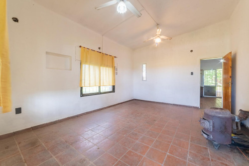 Casa 3 Dormit. Con Amplio Terreno En Bº Los Conquistadores - Sauce Viejo