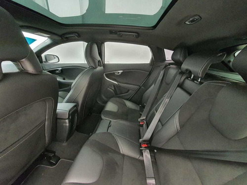 Volvo V40 R-desing T4 2.0 Aut 5p 2019 Gkz972