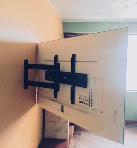 Imagen 2 de 5 de Rack Móvil Tv 55 A 70 Pulgadas + Instalación Gratis
