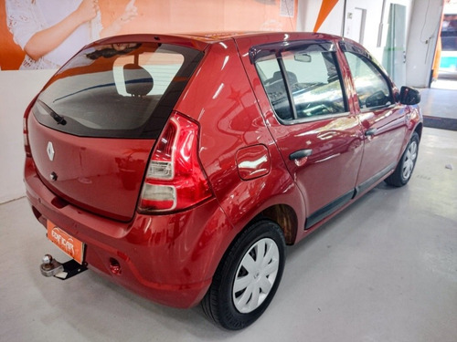 Imagem 8 de 8 de Renault Sandero 2013 1.0 16v Expression Hi-flex 5p