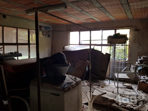 Imagen 8 de 9 de Galpón En Venta De 190m2 Ubicado En Zona Sur
