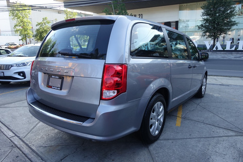 Imagen 3 de 13 de Dodge Grand Caravan 2018