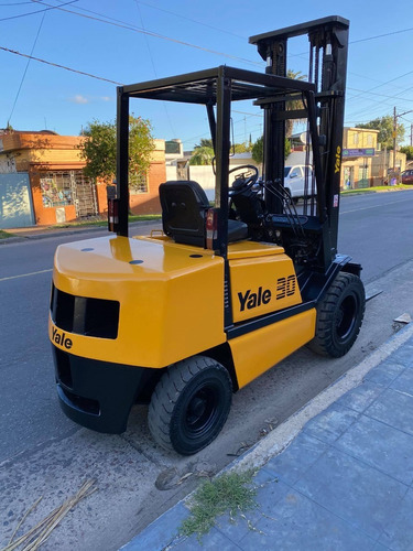 Autoelevador Yale 3 Tn 3 Vias Hidraulicas Corrector De Uña