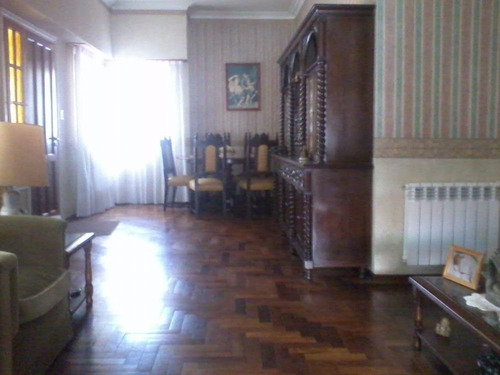 Imagen 3 de 30 de Chalet 4 Ambientes Con Dependencia
