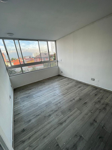 Arriendo Departamento San Miguel Con Lindo Balcon