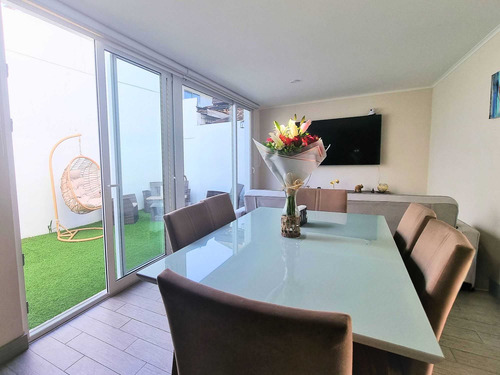 Townhouse De 102 M2 Constr+ 63 M2 Terrazas (100341)