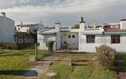 Imagen 2 de 9 de En Venta Vivienda De Un Dormitorio Colonia Del Sacramento