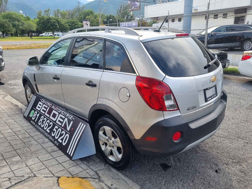 Imagen 3 de 11 de Chevrolet Captiva 2015 5p Ls L4/2.4 Aut