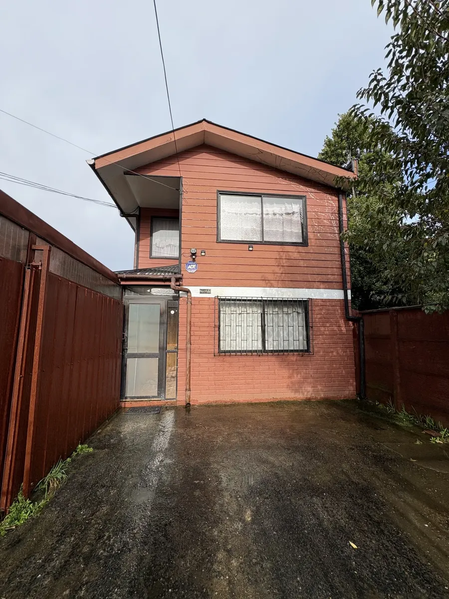 Imagen 2 de 15 de Casa De Uso Habitacional Muy Cerca Del Centro De La Ciudad