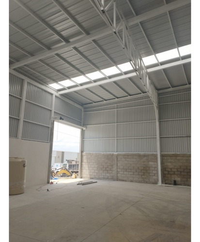 Bodega En Preventa De 1500m2 En Querétaro, Corregidora.