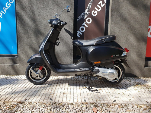Imagen 5 de 16 de Scooter Vespa Sxl 150 Negra Mate 0km Concesionario Oficial