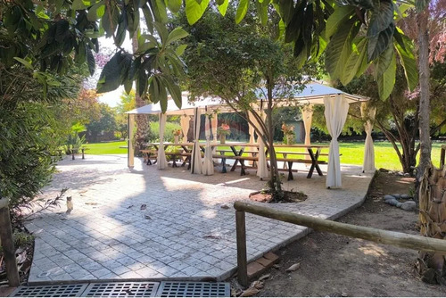 Venta De Parcela Con Casa En Cond La Campiña 2