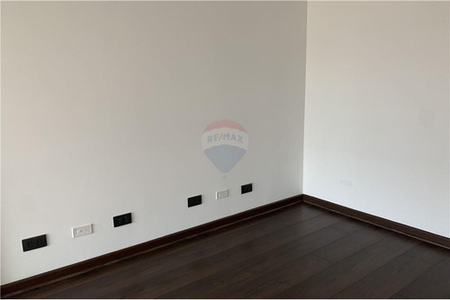 Imagen 3 de 8 de Oficina Nueva, A Estrenar, Excelente Ubicación!