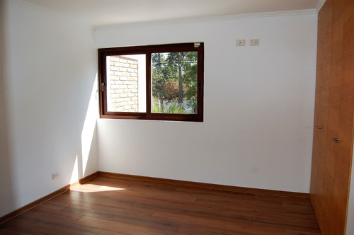 Imagen 23 de 30 de !!!! Nuevo Precio!!! Casa Estilo Mediterránea En La Reina!!!