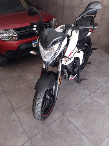 Ns 200