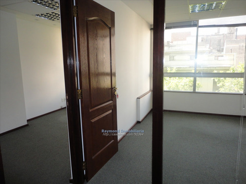 Oficina De 150m2 En Alquiler En Ciudad Vieja - 2 Gges