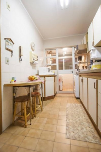 Imagem 4 de 13 de Apartamento Petrópolis Porto Alegre. - 4517