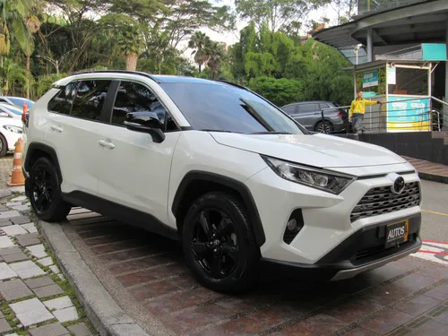 Toyota RAV4 LIMITED CC2500 BLINDAJE 2+ AUTOMATICA 4X2 202 HP