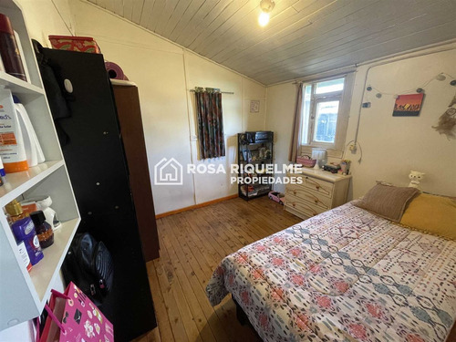 Venta Casa 2 Dorm. Calle Hochstetter Sector Pedro Valdivia