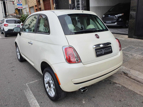Imagem 3 de 12 de Fiat 500 Cult Dual