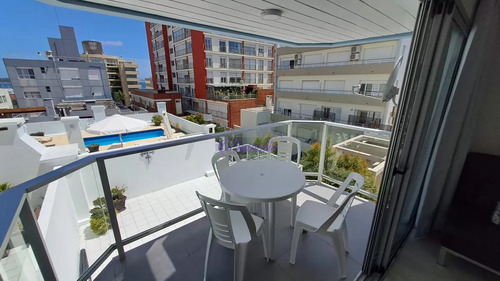 Venta Apartamento De 1 Dormitorio En Península, Punta Del Este