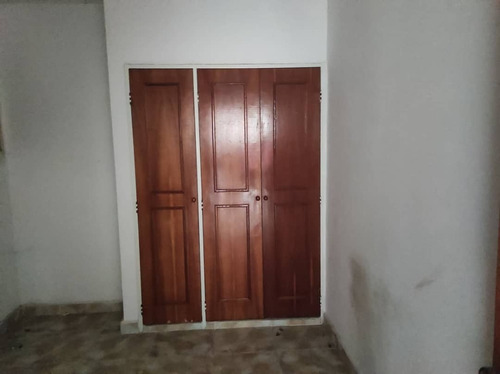 Imagen 6 de 10 de Alquiler De Aparatento En Maracay - Inmobiliaria Maggi Cod. 901