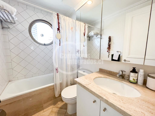 Departamento En Venta De 3 Dorm. En Las Condes